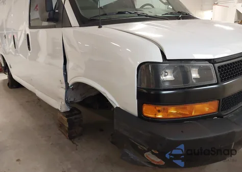 2023 Chevrolet Express Cargo Rwd 2500 Regular Wheelbase Wt z USA, uszkodzony, nr VIN 1GCWGAFP9P1132596